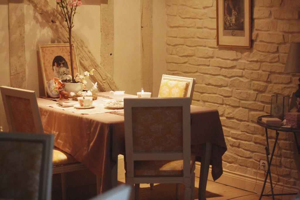 Bed and Breakfast Le Bonheur A La Campagne Lesmont Екстер'єр фото